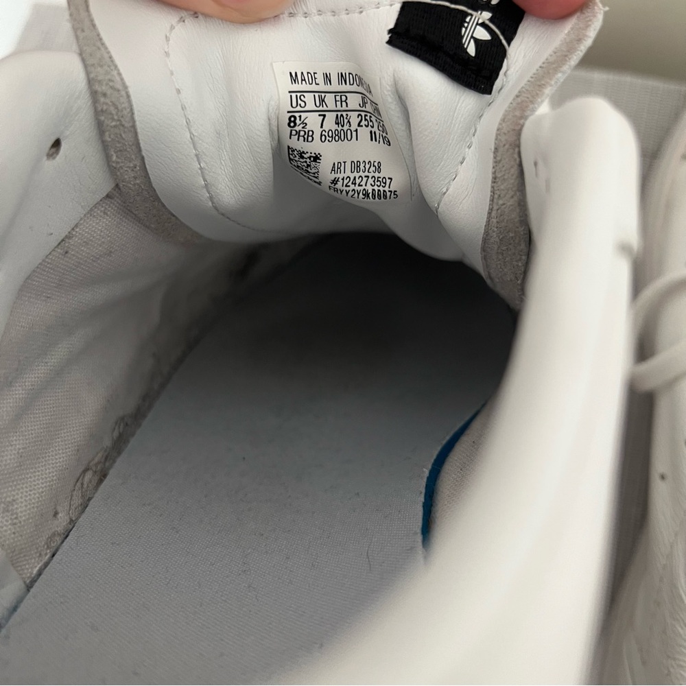 Adidas Women's Sleek Low Top Leather Sneakers - Picture 4 of 11